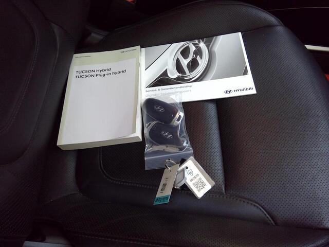 Hyundai TUCSON 1.6 T-GDI PHEV PREMIUM 4WD I TREKHAAK 1350KG I STOELVERWARMING I APPLE CARPLAY