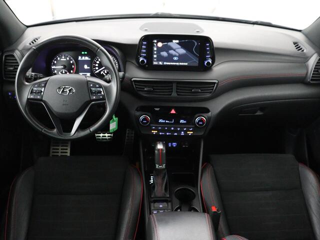 Hyundai TUCSON 1.6 T-GDI Comfort N-Line | Trekhaak | 360 camera | Adaptive cruise | Carplay | Leder/alcantara | Stoelverwarming | Climate control | Full LED | Park assist |