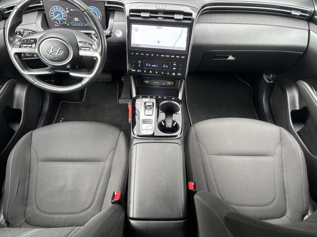 Hyundai TUCSON 1.6 T-GDI HEV Comfort Smart / Afneembare Trekhaak / 1650 kg Trekgewicht / Stoel en Stuurverwarming / Navigatiesysteem / Apple Carplay / Android Auto / Adaptieve Cruise Control / Achteruitrijcamera /