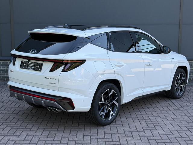 Hyundai TUCSON 1.6 T-GDI PHEV N Line Sky 4WD / Dealer Onderhouden / Elektrisch Verstelbare Stoelen met Geheugen / 360 Graden Camera / Stoelverwarming & Ventilatie / Elektrische achterklep / Apple Carplay Android Auto / Krell Audio Systeem / Keyless Entry & Start /