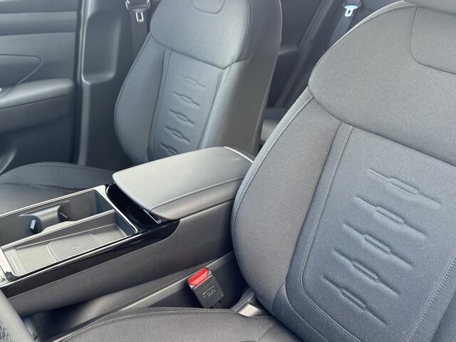 Hyundai TUCSON 1.6 T-GDI PHEV Comfort I NW AUTO I WINTER P I CRUISE I