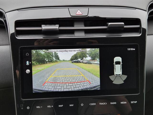 Hyundai TUCSON 1.6 T-GDI PHEV Comfort 4WD / SOH 98% / Fabrieksgarantie tot 05-2027 / Dealer onderhouden / Trekgewicht 1350 kg / Stoelverwarming / Cruise control / Achteruitrijcamera / Apple Carplay Android Auto / Keyless Entry/Start /