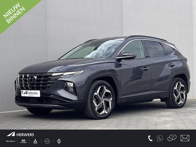 Hyundai TUCSON 1.6 T-GDI PHEV Comfort Smart 4WD / 1.350 kg Afn. trekhaak / Dealer Onderhouden / Fabrieksgarantie tot 6-2029 / Accu SoH 89% / Elektrische klep / Stuur- en stoelverwarming / Navi / Apple Carplay Android / 19" LM wielen /