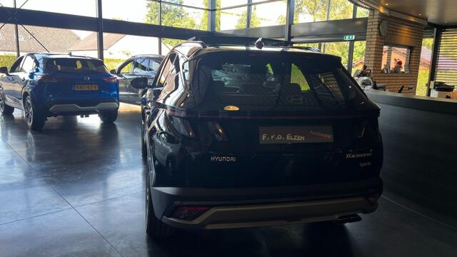 Hyundai TUCSON 1.6 T-GDI HEV 20 jAAR TUCSON UITVOERING !!! 158 KW