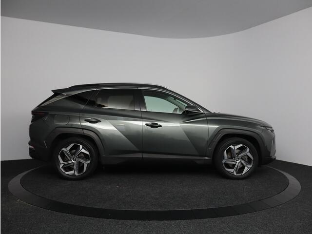 Hyundai TUCSON 1.6 T-GDI PHEV Premium Sky 4WD | Glazen schuif-kanteldak | Trekhaak