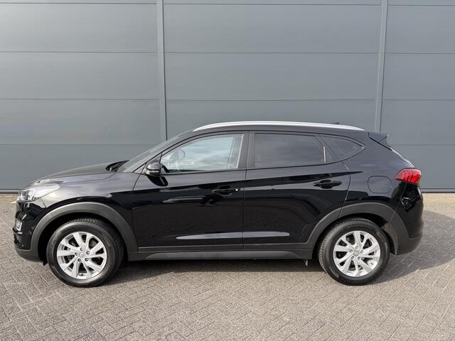 Hyundai TUCSON 1.6 GDI Comfort (Trekhaak - Camera - Automatische Airco - Navigatie via APP - 17"incl 4S)