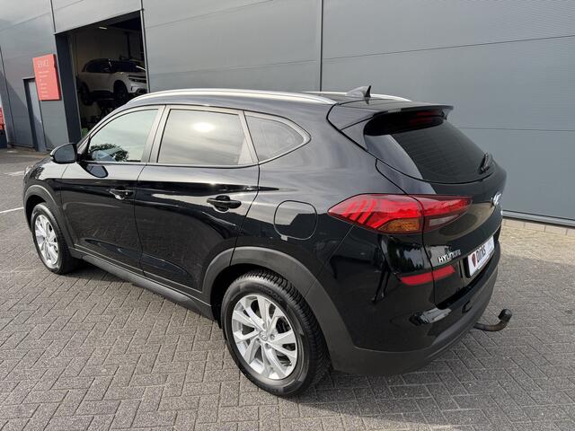 Hyundai TUCSON 1.6 GDI Comfort (Trekhaak - Camera - Automatische Airco - Navigatie via APP - 17"incl 4S)