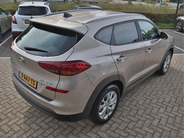 Hyundai TUCSON 1.6 GDi Comfort | Navigatie | Camera | ECC-Airco | All-Season banden |