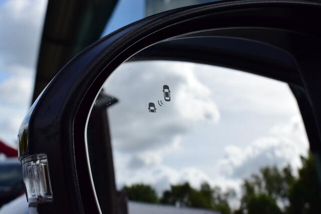 Hyundai TUCSON 1.6 GDi Comfort | Trekhaak | Stoel + Stuurwielverarming | Camera | Cruise Control |