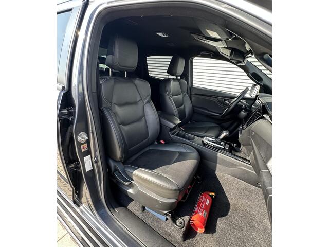 Isuzu D-MAX 1.9 2 zitter lang LSX