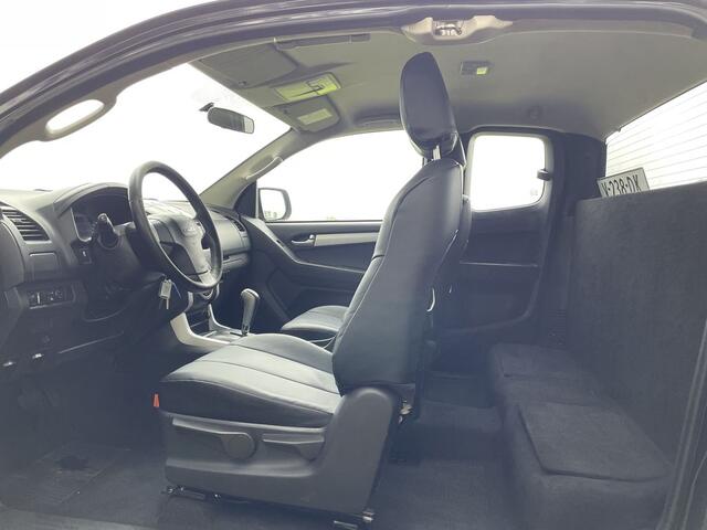 Isuzu D-MAX 2.5 TD Extended 164pk Cab LS 4WD BPM Vrij! Lease ¤299 p/m, Trekhaak, Airco, Leder, Cruise controle.