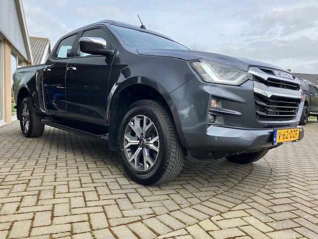Isuzu D-MAX 1.9 D. Cab lang LSX