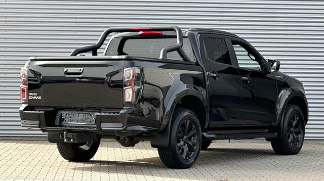 Isuzu D-MAX D-MAX V-Cross AT 4x4 Grijs kenteken 2zitpl.
