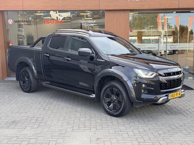 Isuzu D-MAX 1.9 Double Cab lang V-Cross | Radio | Camera | bescherm Coating in laadbak |