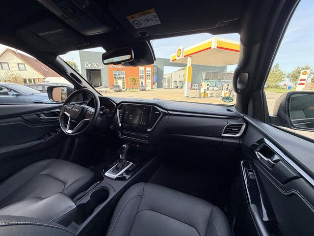 Isuzu D-MAX 1.9 Double Cab lang V-Cross | Radio | Camera | bescherm Coating in laadbak |