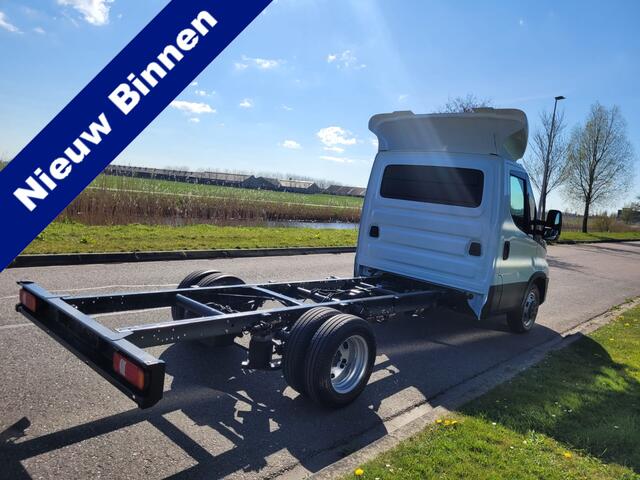 Iveco 35C16H3.0A8P chassis cabine 3750 mm luxe uitvoering luchtgeveerd