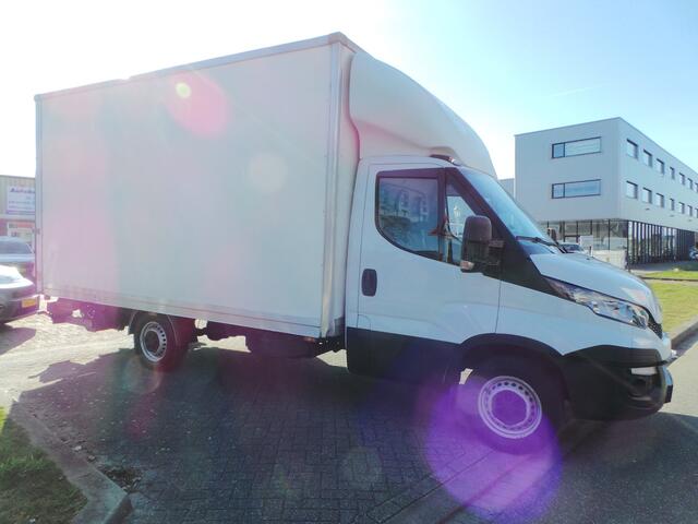 Iveco 35S17 Bakwagen+Laadklep Airco,Cruise,3 Persoons L 415 B218 H 225cm