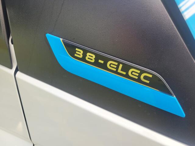Iveco 38S14E V 3520L H2 Elektrisch voertuig 3.500 kg trekgewicht