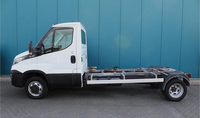 Iveco 40C18 180 PK. CLIXSTAR. TREKKER. BE COMBI. 6830KG trekgewicht. EURO 6 /ECC/CRUISE/LUCHTV. 1e eig./ 