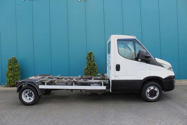 Iveco 40C18 180 PK. CLIXSTAR. TREKKER. BE COMBI. 6830KG trekgewicht. EURO 6 /ECC/CRUISE/LUCHTV. 1e eig./ 