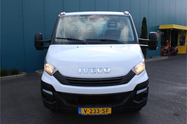 Iveco 40C18 180 PK. CLIXSTAR. TREKKER. BE COMBI. 6830KG trekgewicht. EURO 6 /ECC/CRUISE/LUCHTV. 1e eig./ 