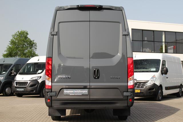 Iveco DAILY 35S18A8 3.0 180pk 352 L2H2 | Automaat | Navi | Camera | L+R Zijdeur | Adap. Cruise | Gev. Stoel | Clima | 3500kg trekgew. | Lease 806,- p/m