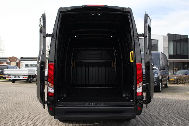 Iveco DAILY 35S18A8 3.0 180pk 352 L2H2 | Automaat | Navi | Camera | L+R Zijdeur | Adap. Cruise | Gev. Stoel | Clima | 3500kg trekgew. | Lease 806,- p/m
