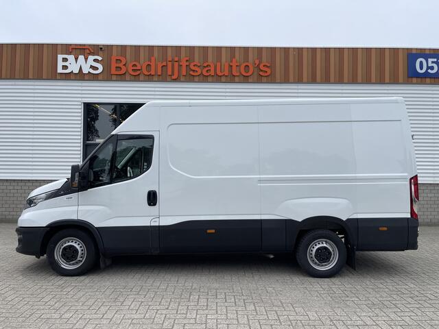 Iveco DAILY 35S16V 2.3 handgeschakeld 160pk L2H2 / mag 3500 kg trekken / lease vanaf ¤ 500 / vaste prijs rijklaar ¤ 27.950 ex btw / climate control / opstap + parkeersensoren achter !