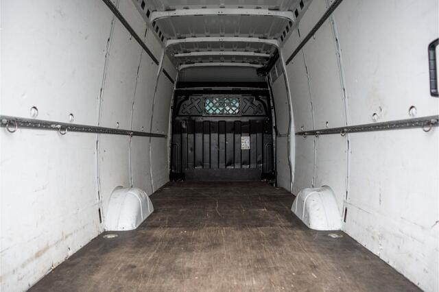 Iveco DAILY **35S16V L4H2 | Automaat | 160 PK | 3500 KG Trekgewicht | MF Stuur | 3-Persoons**