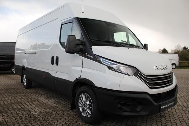 Iveco DAILY 35S18A8 3.0 180pk L4H2 | Automaat | Adap. Cruise| L + R Schuifdeur | 3500kg trekgew. | Gev. Stoel | Camera | Navi | Clima | Lease 702,- p/m