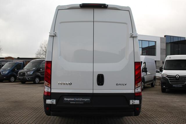 Iveco DAILY 35S18A8 3.0 180pk L4H2 | Automaat | Adap. Cruise| L + R Schuifdeur | 3500kg trekgew. | Gev. Stoel | Camera | Navi | Clima | Lease 702,- p/m
