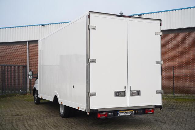 Iveco DAILY 35C14 140 pk Bakwagen met Deuren 30m3 Airco ECC, Cruise Control, Luchtvering, LxBxH 530x227x240 cm