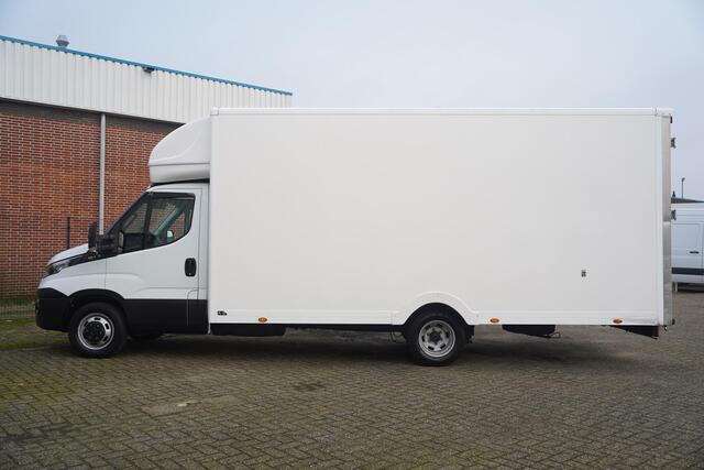Iveco DAILY 35C14 140 pk Bakwagen met Deuren 30m3 Airco ECC, Cruise Control, Luchtvering, LxBxH 530x227x240 cm