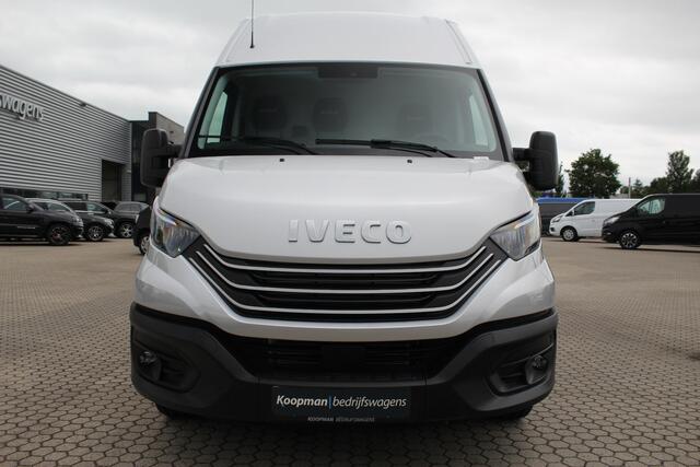Iveco DAILY 35S18A8 3.0 180pk L4H2 Automaat | Navi | Camera | Adap. Cruise | Gev. Stoel | Clima | 3500kg trekgew. | Lease 824,- p/m