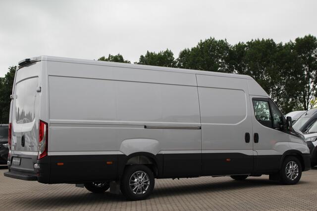 Iveco DAILY 35S18A8 3.0 180pk L4H2 Automaat | Navi | Camera | Adap. Cruise | Gev. Stoel | Clima | 3500kg trekgew. | Lease 824,- p/m