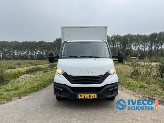 Iveco DAILY 35C16 Gesloten Laadbak | palfinger | 2022 | 160pk |