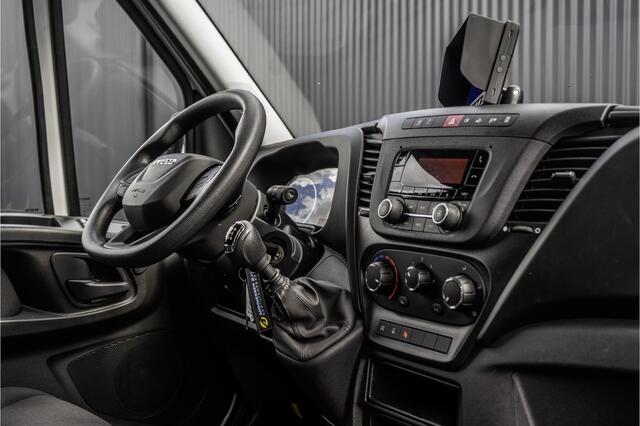 Iveco DAILY 35S16V 2.3 L4H2 | Euro 6 | 157 PK | Airco | Camera | 3500 KG Trekgewicht | MF Stuur | 3-Persoons