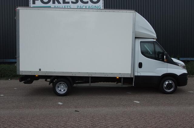 Iveco DAILY 35C16V 2.3 410 / Bakwagen/ 3-zits/ Airco / Dubbel lucht/ Trekhaak