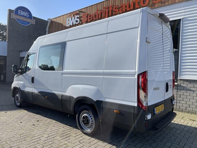 Iveco DAILY 35S16V 2.3 automaat L2H2 dubbel cabine DC 7 persoons ! / vaste prijs rijklaar ¤ 30.950 ex btw / lease vanaf ¤ 554 / climate control / 270 graden deuren / mag 3500 kg trekken !