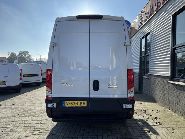 Iveco DAILY 35S16V 2.3 automaat L2H2 dubbel cabine DC 7 persoons ! / vaste prijs rijklaar ¤ 30.950 ex btw / lease vanaf ¤ 554 / climate control / 270 graden deuren / mag 3500 kg trekken !