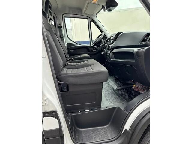Iveco DAILY MY22 42C14DE eDAILY dubbele cabine