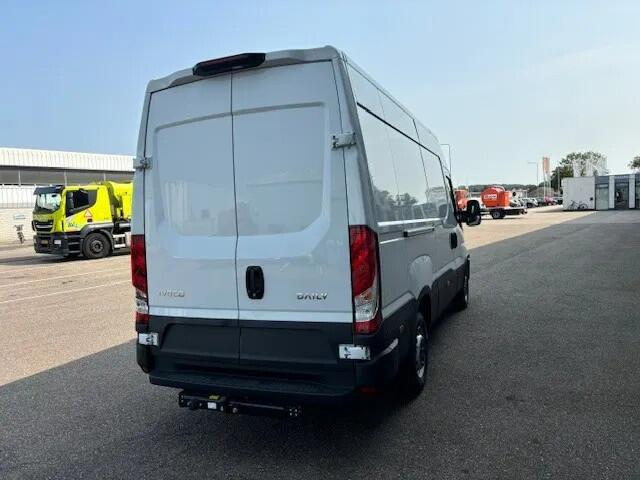 Iveco DAILY 35S16V A8 L3 H2