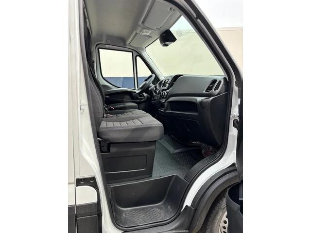 Iveco DAILY 35S16V A8 L2H2