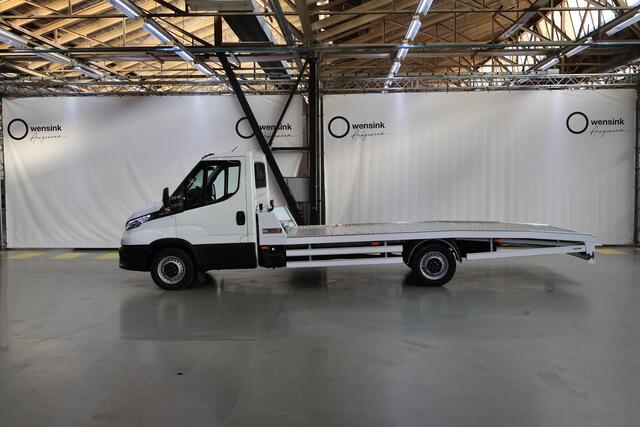 Iveco DAILY 35 3.0 180 PK | Aut. | Oprijwagen | 3500KG AHW | Autotransporter | LED | Navigatie | Climate Control | 3-Zits | Lier | Werkverlichting | Adaptive Cruise Control