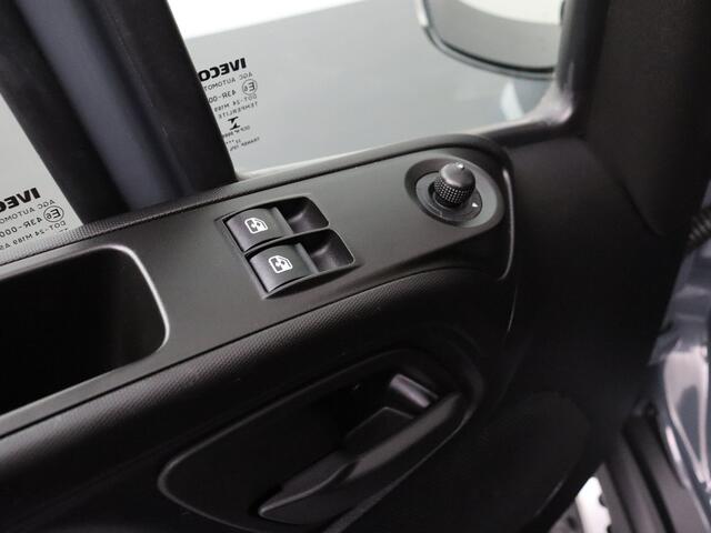 Iveco DAILY 35S14 Hi-Matic Automaat L2H2 | 3500Kg TG | Airco | Cruise | Betimmering |
