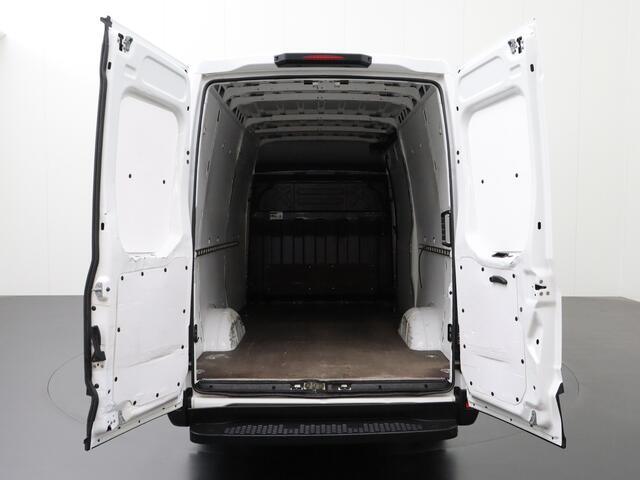 Iveco DAILY 35S160PK | 3500KgTrekgewicht | Airco | 3-Persoons | Betimmering