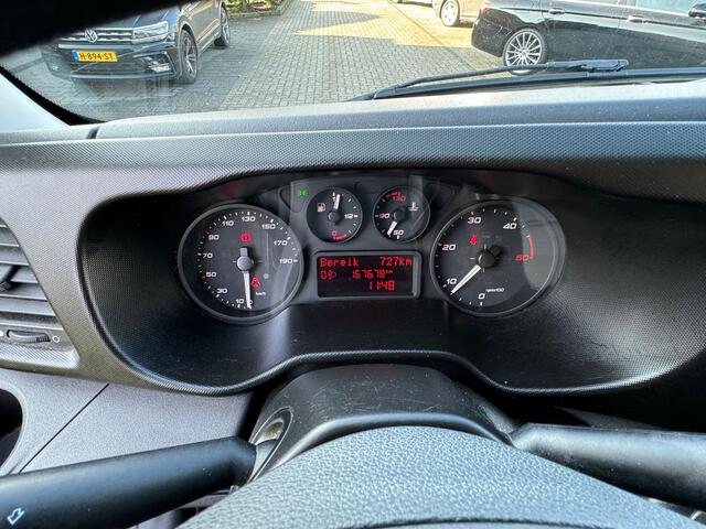 Iveco DAILY 35C14 2.3 375 Elketrische klep, airco, elek ramen