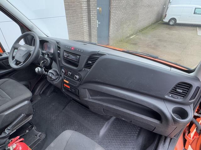 Iveco DAILY 35C15 Open Laadbak Laadklep 3.5t Trekhaak Pritsche Pickup