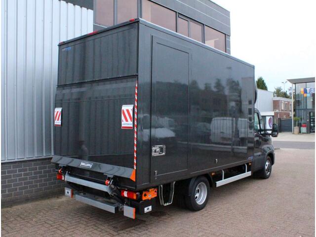 Iveco DAILY 35C18HA8 3.0 410 Bakwagen Aut. Laadklep Grijs Nieuw