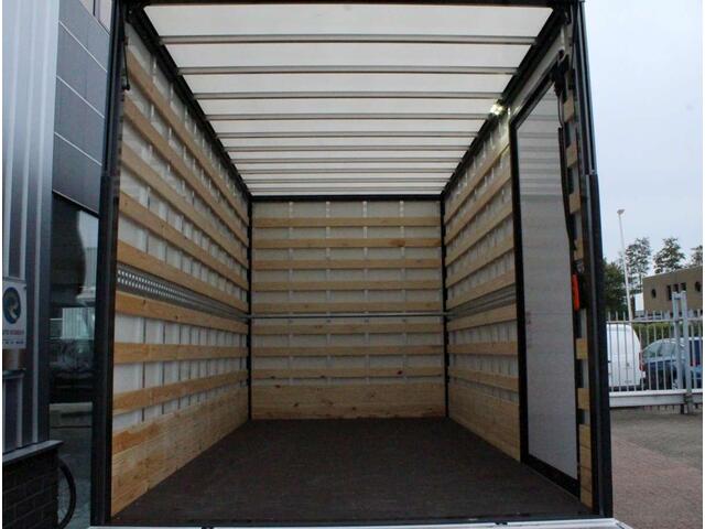 Iveco DAILY 35C18HA8 3.0 410 Bakwagen Aut. Laadklep Grijs Nieuw
